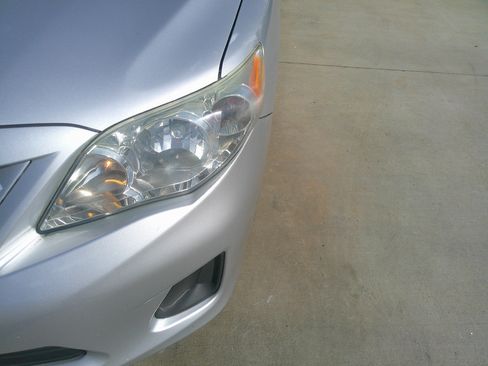 Used 2013 Toyota Corolla LE image 20