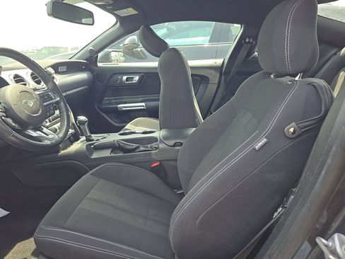 Used 2019 Ford Mustang Coupe w/ Equipment Group 101A RWD image 11