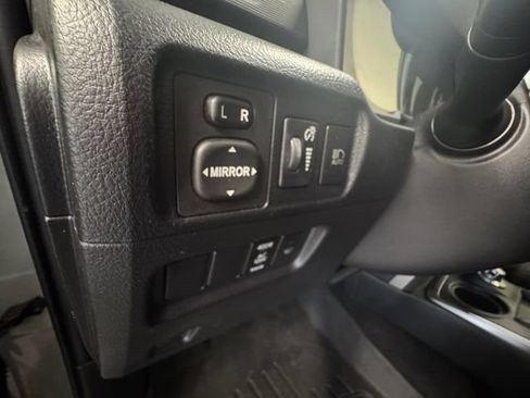 Used 2022 Toyota 4Runner Trail Special Edition AWD/4WD image 25