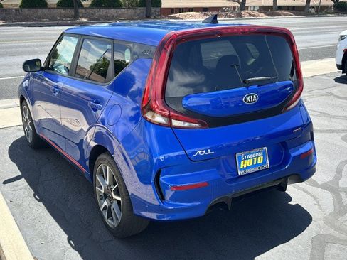 Used 2020 Kia Soul GT-Line FWD image 5