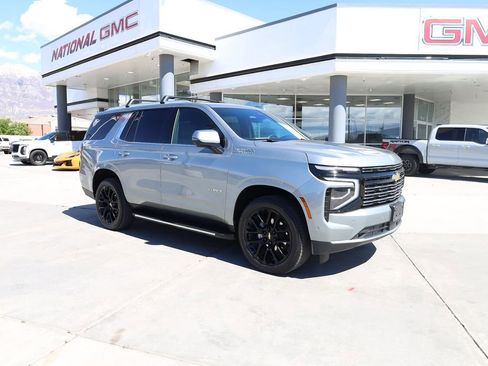 Used 2025 Chevrolet Tahoe High Country w/ Sun And Tow Package AWD/4WD image 8