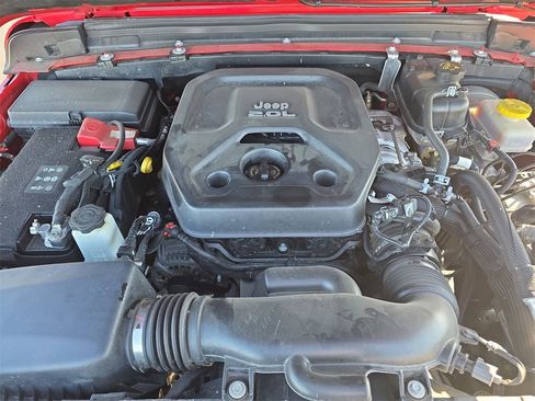 Used 2021 Jeep Wrangler Unlimited Rubicon image 25