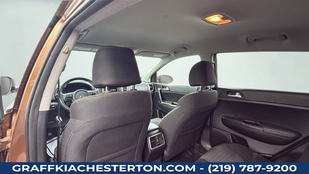 Used 2018 Kia Sportage LX AWD/4WD image 42