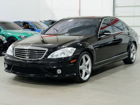 Used 2008 Mercedes-Benz S 63 AMG image 3