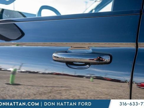 New 2026 Ford Expedition Platinum w/ Stealth Appearance Package image 33