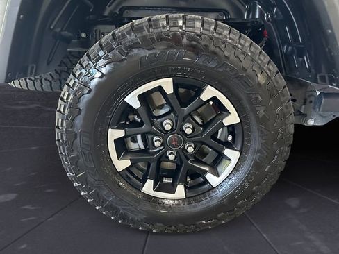 Used 2026 Jeep Gladiator Rubicon AWD/4WD image 21