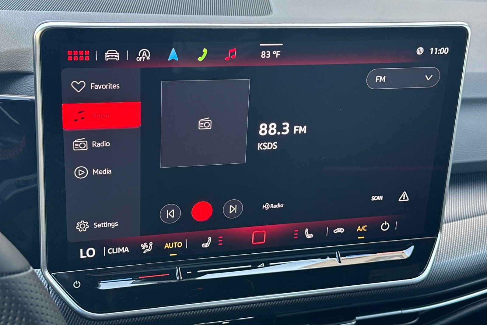 New 2026 Volkswagen GTI SE FWD image 16