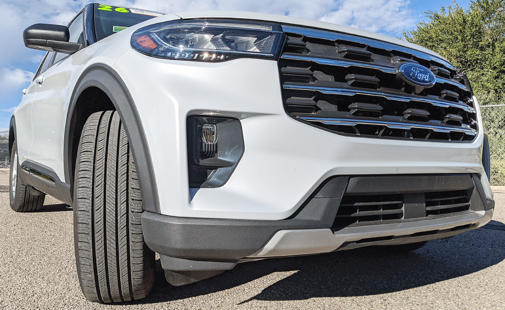 Certified 2026 Ford Explorer Active w/ Active Comfort Package RWD image 24