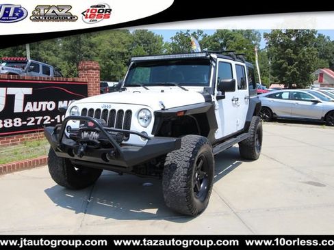 Used 2017 Jeep Wrangler Unlimited Sport w/ Quick Order Package 24S AWD/4WD image 3