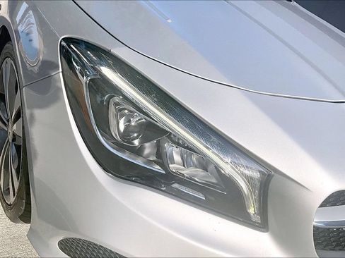 Used 2019 Mercedes-Benz CLA 250 image 39