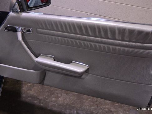 Used 1986 Mercedes-Benz 560 SL SL image 24