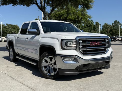 Used 2018 GMC Sierra 1500 SLT w/ Enhanced Driver Alert Package RWD image 2