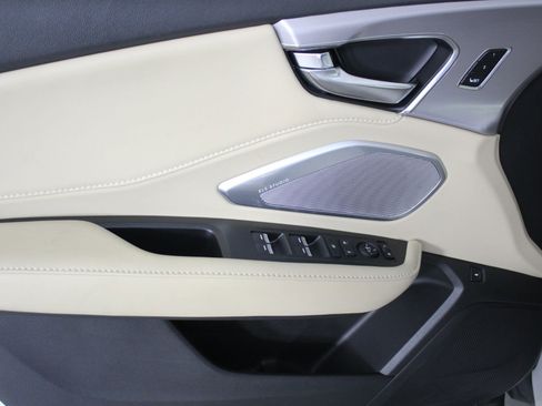 Used 2023 Acura RDX FWD w/ Technology Package image 12