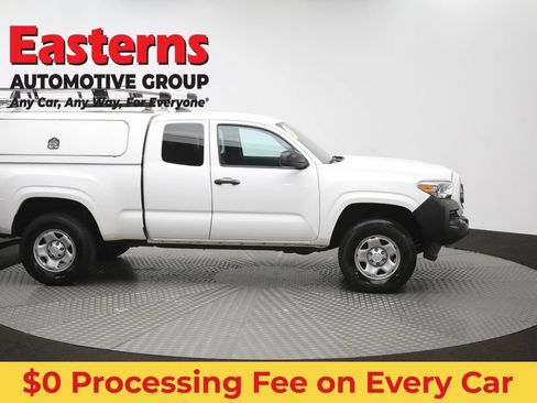 Used 2020 Toyota Tacoma SR RWD image 43