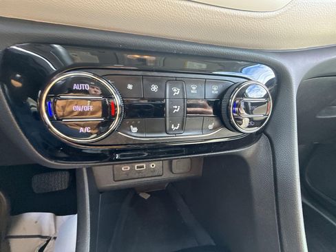 Certified 2023 Buick Encore GX Essence w/ Experience Buick Package image 39