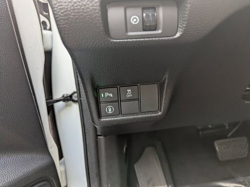 Used 2024 Honda Civic Touring image 15