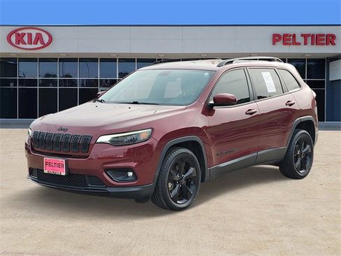 Used 2019 Jeep Cherokee Latitude Plus image 3