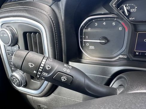 Used 2021 GMC Sierra 2500 SLT w/ SLT Preferred Package image 21