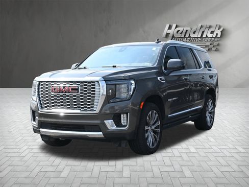 Used 2021 GMC Yukon Denali w/ Denali Ultimate Package AWD/4WD image 5