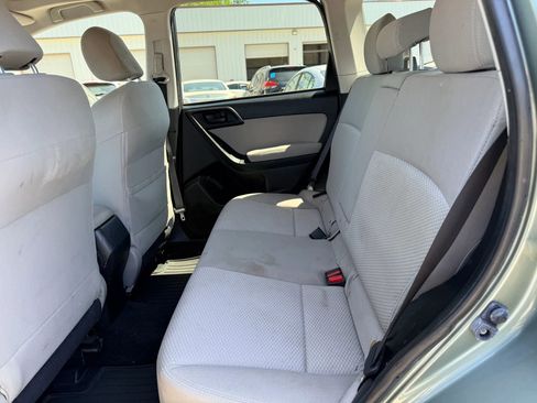 Used 2015 Subaru Forester 2.5i Premium image 21