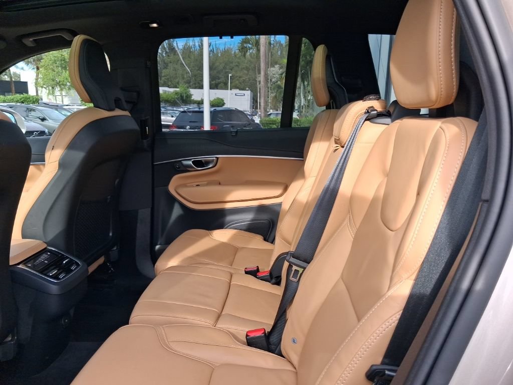 Used 2024 Volvo XC90 B6 Ultimate AWD/4WD image 8