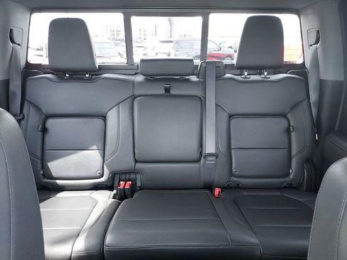 Used 2021 GMC Sierra 1500 SLT image 13