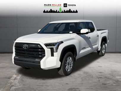 New 2026 Toyota Tundra SR5 w/ SR5 Premium Package