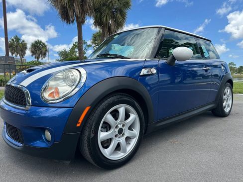 Used 2009 MINI Cooper S FWD image 6