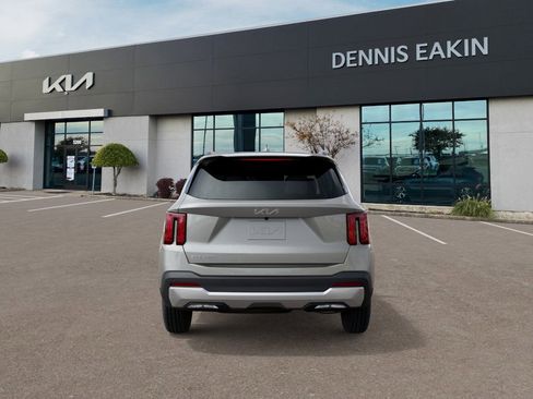 New 2026 Kia Sorento S image 5