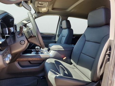 New 2026 GMC Sierra 1500 SLT AWD/4WD image 17
