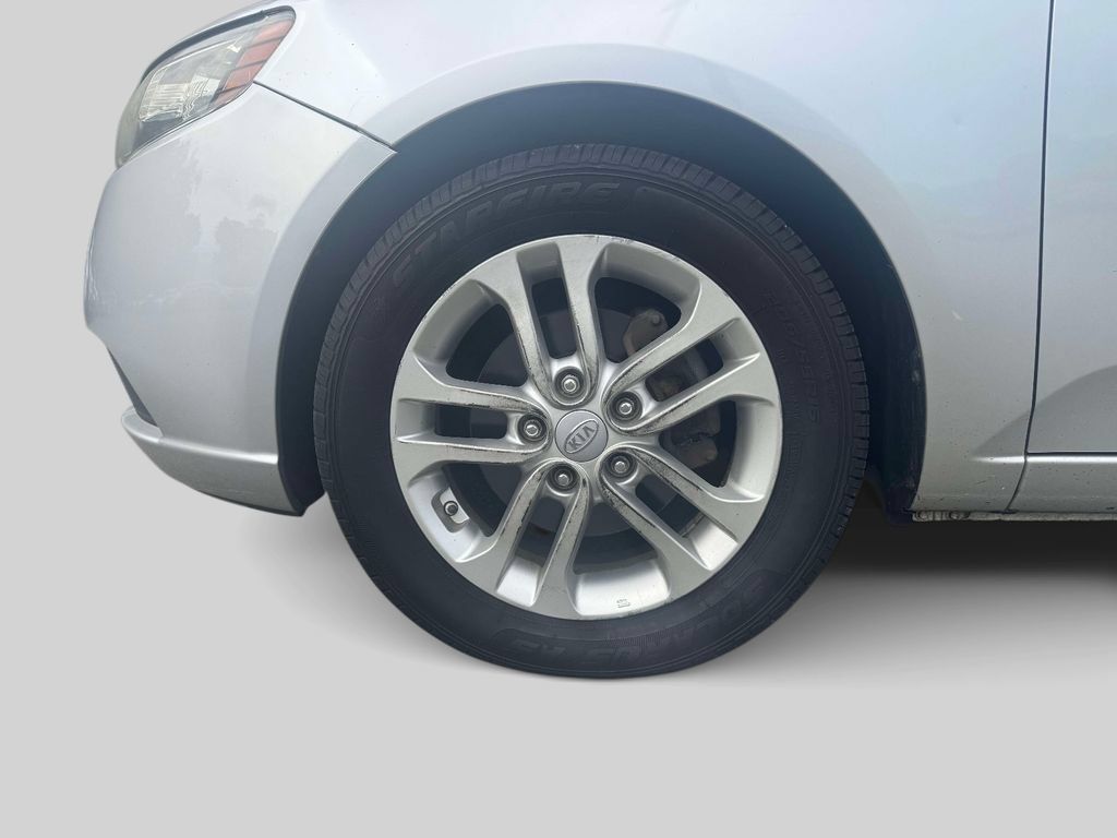 Used 2012 Kia Forte EX FWD image 8
