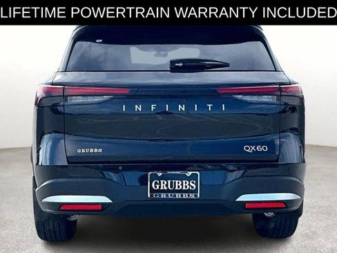 Certified 2025 INFINITI QX60 Luxe image 3