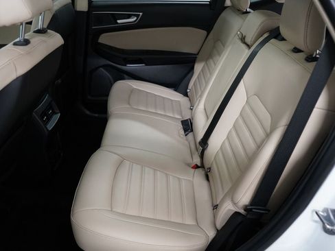 Certified 2024 Ford Edge SEL w/ Convenience Package AWD/4WD image 32