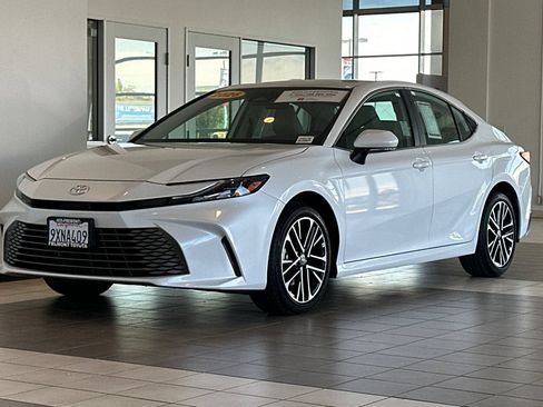 Certified 2026 Toyota Camry XLE AWD/4WD image 8
