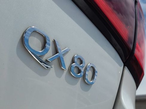 Used 2018 INFINITI QX80 4WD w/ Deluxe Technology Package image 18