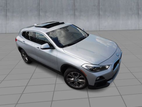 Used 2020 BMW X2 xDrive28i w/ Convenience Package AWD/4WD image 2