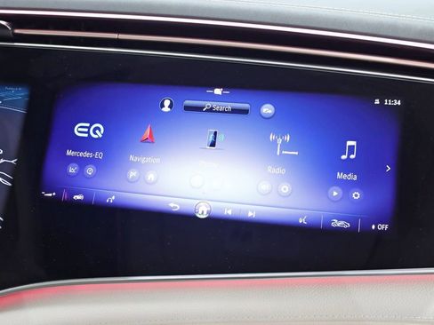 Used 2023 Mercedes-Benz EQS 580 4MATIC Sedan image 26