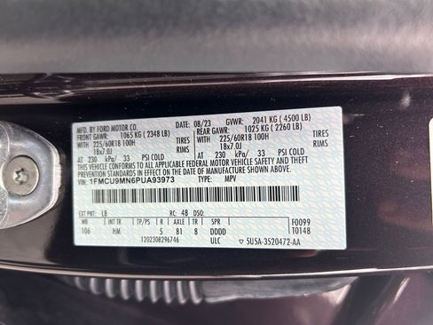 Used 2023 Ford Escape ST-Line w/ Tech Pack #1 AWD/4WD image 35