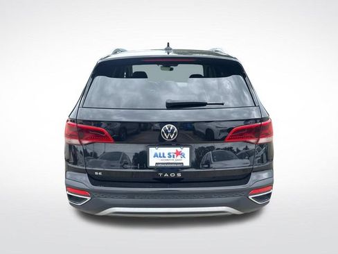 Used 2024 Volkswagen Taos SE FWD image 7