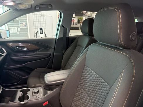 Used 2019 GMC Terrain SLE w/ Driver Convenience Package AWD/4WD image 14