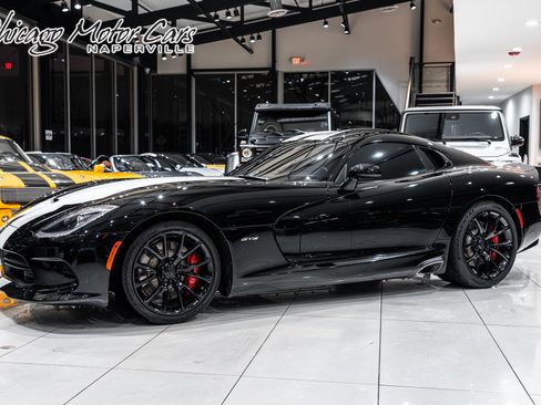 Used 2014 SRT Viper GTS w/ GTS Laguna Interior Package image 1