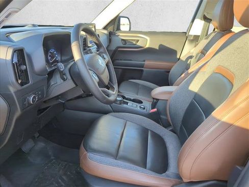 Used 2022 Ford Bronco Sport Outer Banks w/ Tech Package AWD/4WD image 9