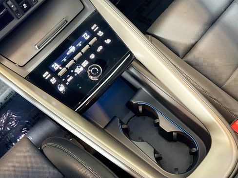 Certified 2024 Porsche Macan Turbo Electric image 18