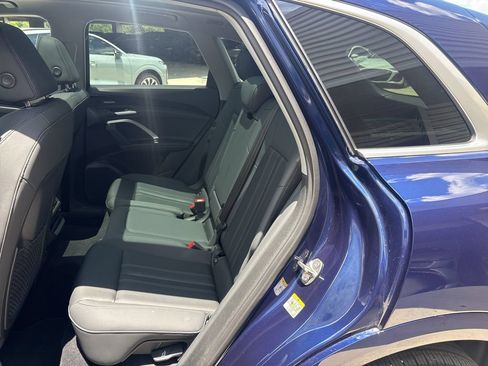 Certified 2025 Audi Q5 Premium w/ Premium Plus AWD/4WD image 12