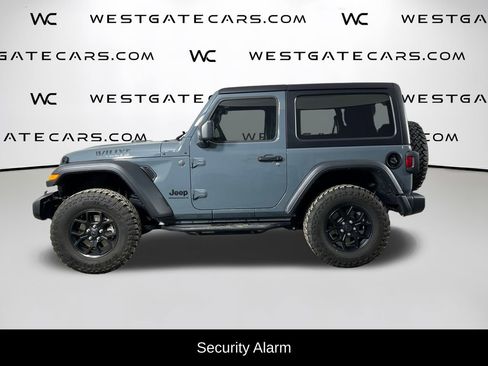 Used 2025 Jeep Wrangler Sport image 5