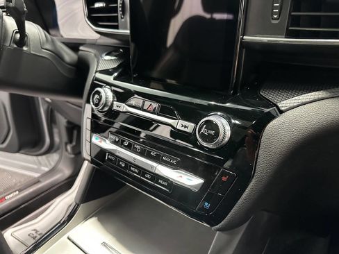 Used 2023 Ford Explorer ST w/ Equipment Group 401A image 26