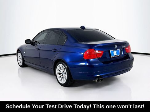 Used 2011 BMW 328i Sedan RWD image 6