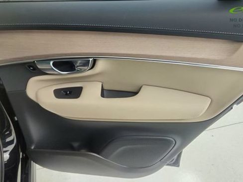 Used 2026 Volvo XC90 B5 Plus w/ Protection Package AWD/4WD image 44