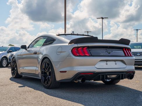 Certified 2020 Ford Mustang Premium RWD image 7