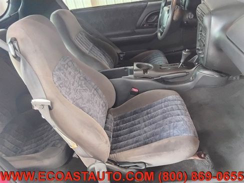 Used 2002 Chevrolet Camaro LT w/ Preferred Equipment Group 1 image 14